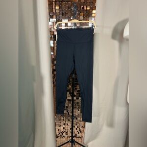 INO Black Leggings Size Small